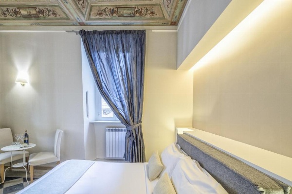 Little Queen Suite image 11