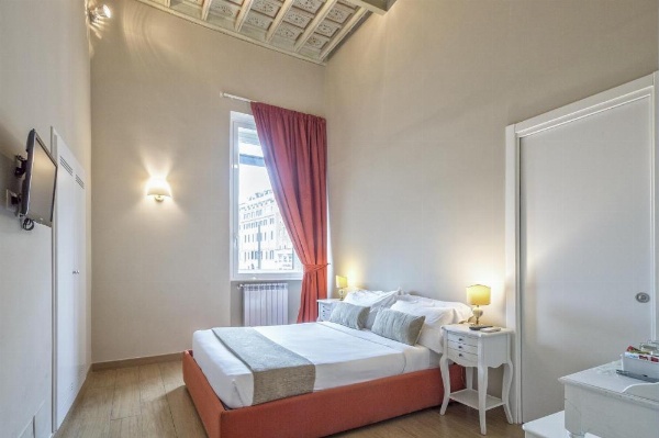 Little Queen Suite image 13