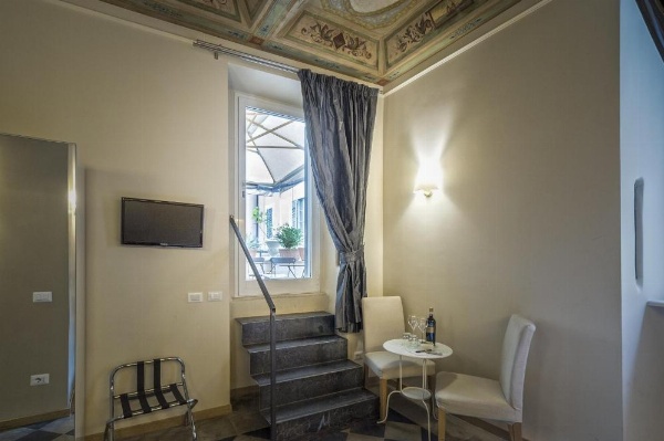 Little Queen Suite image 18